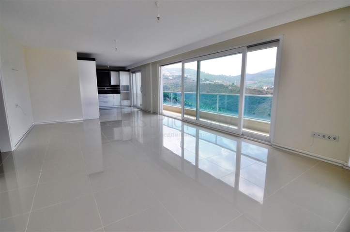 Роскошная вилла 3+1 в районе Каргыджак