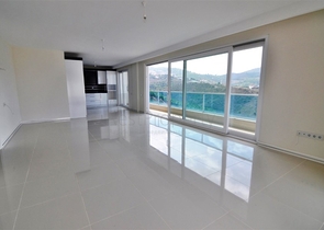 Роскошная вилла 3+1 в районе Каргыджак