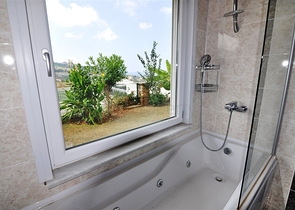 Роскошная вилла 3+1 в районе Каргыджак