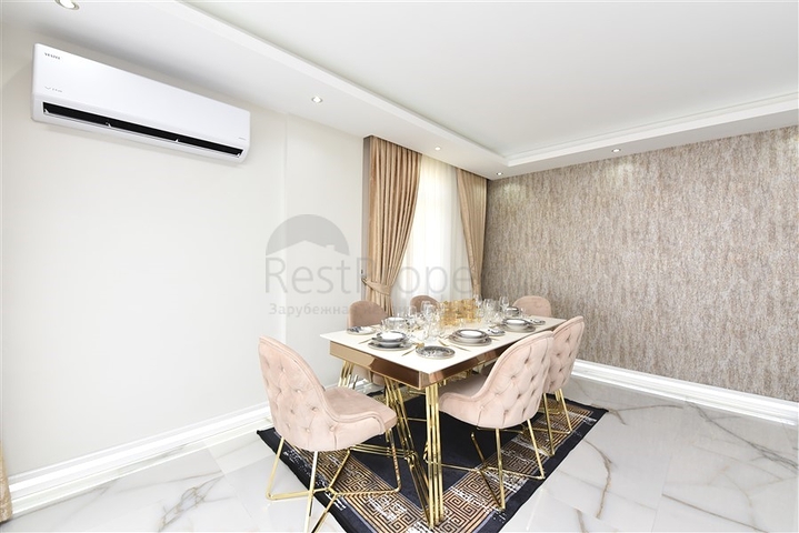 Пентхаус с панорамным видом в центре Алании 