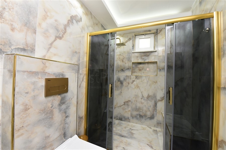 Пентхаус с панорамным видом в центре Алании 