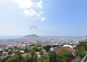 Пентхаус с панорамным видом в центре Алании 