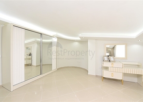 Пентхаус с панорамным видом в центре Алании 