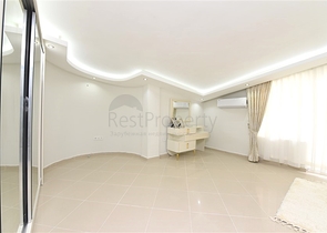 Пентхаус с панорамным видом в центре Алании 