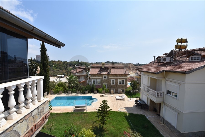 Вилла от собственника в районе Оба