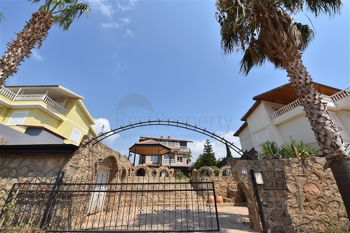 Вилла от собственника в районе Оба