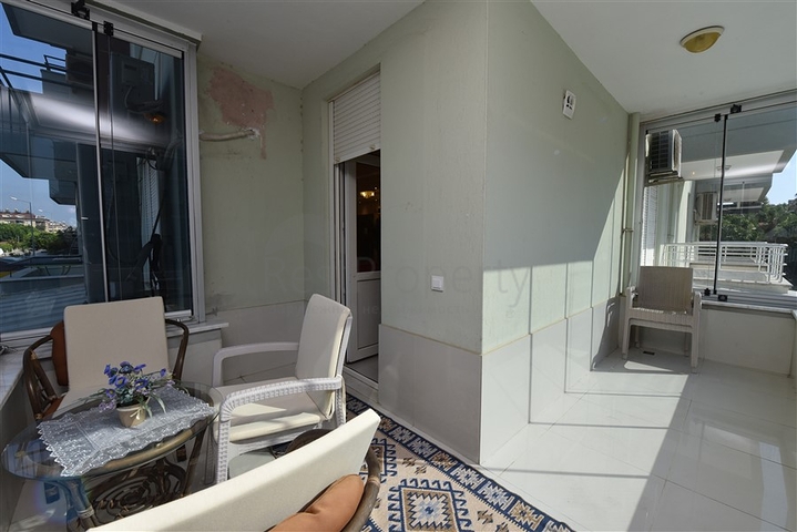 Апартаменты 1+1 в районе Оба с минимальным айдатом