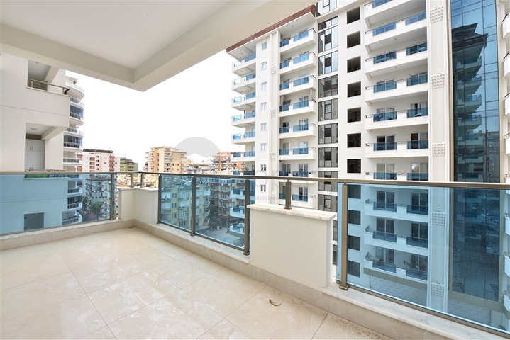 Квартира 1+1 в районе Махмутлар