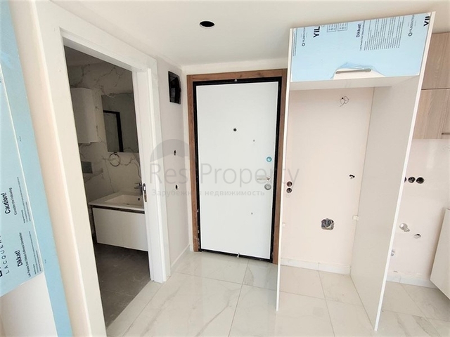 Просторная квартира в новом комплексе района Клеопатра