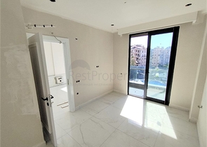 Просторная квартира в новом комплексе района Клеопатра