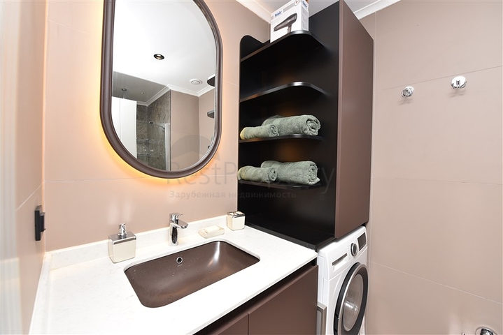 Двухкомнатная квартира на первой линии в Каргыджаке