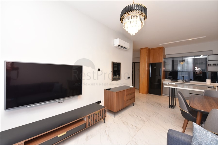 Двухкомнатная квартира на первой линии в Каргыджаке