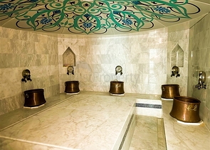 Меблированный просторный пентхаус с видом на море