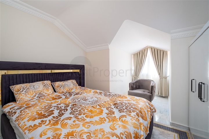 Пятикомнатный пентхаус в районе Оба