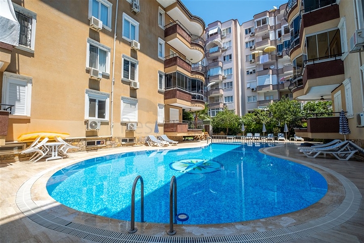 Пятикомнатный пентхаус в районе Оба