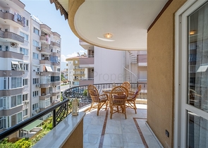 Пятикомнатный пентхаус в районе Оба