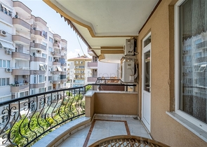 Пятикомнатный пентхаус в районе Оба