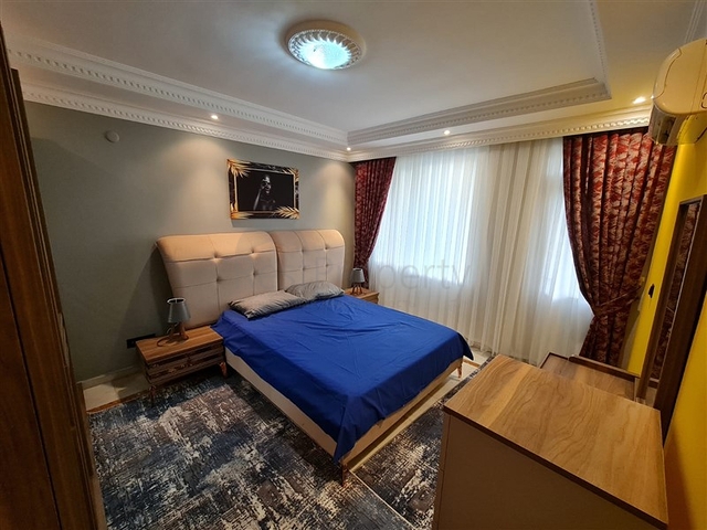 Просторная квартира 1+1 в 400 метрах от моря в районе Оба