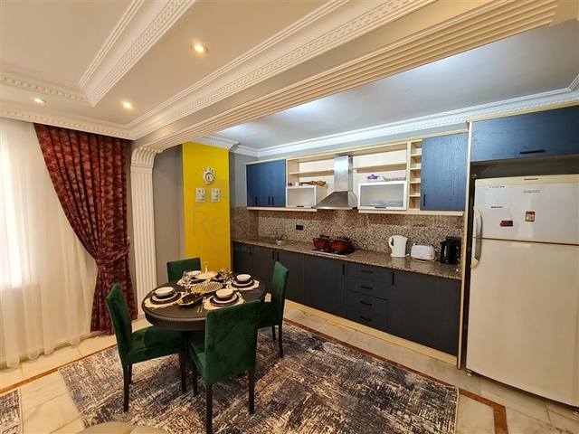 Просторная квартира 1+1 в 400 метрах от моря в районе Оба