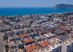 Просторная квартира 1+1 в 400 метрах от моря в районе Оба