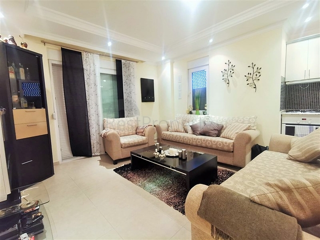 Просторная квартира планировкой 3+1 в районе Тосмур