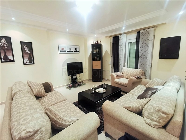 Просторная квартира планировкой 3+1 в районе Тосмур