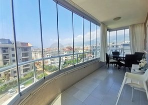 Просторная квартира планировкой 3+1 в районе Тосмур