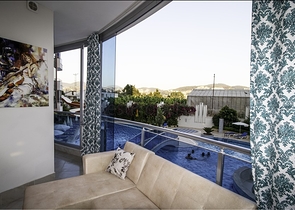 Трехкомнатная квартира в Махмутлар