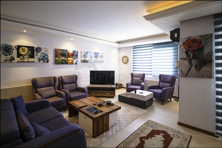 Просторная квартира 2+1 в Махмутларе на берегу моря Просторная квартира 2+1 в Махмутларе на берегу моря