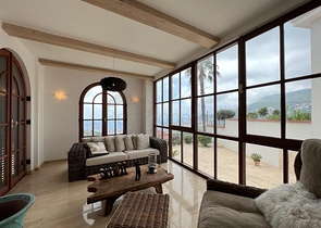 Частная вилла 5+2 в одном из самых элитных комплексов вилл в Алании