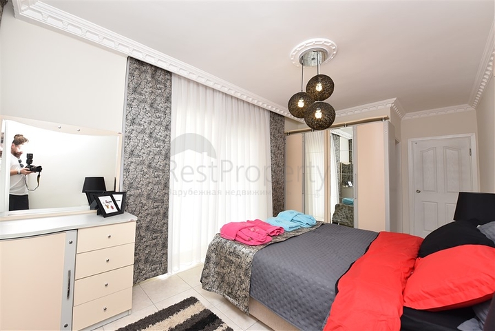 Трехкомнатная квартира с мебелью в районе Джикджилли