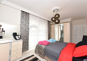 Трехкомнатная квартира с мебелью в районе Джикджилли