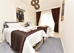 Трехкомнатная квартира с мебелью в районе Джикджилли