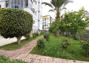 Трехкомнатная квартира с мебелью в районе Джикджилли