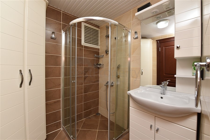 Квартира 3+1 рядом с морем в центре Алании