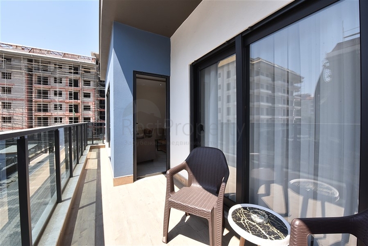 Двухкомнатная квартира в новом доме в 250 метрах от Средиземного моря