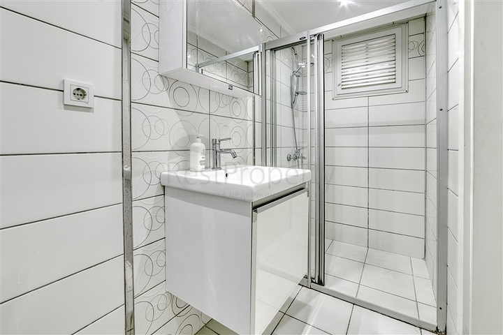 Трехкомнатная квартира в районе Клеопатра 