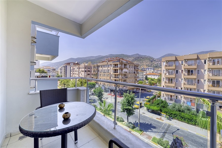 Трехкомнатная квартира в районе Клеопатра 