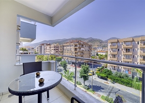 Трехкомнатная квартира в районе Клеопатра 