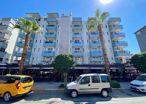 Трехкомнатная квартира в районе Клеопатра 