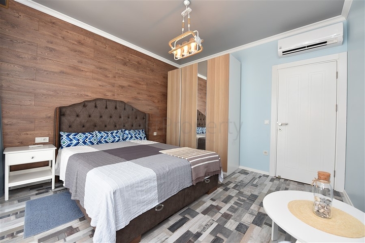 Меблированный пентхаус планировкой 2+1 в Обе