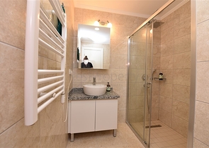 Меблированный пентхаус планировкой 2+1 в Обе