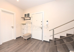 Меблированный пентхаус планировкой 2+1 в Обе