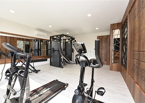 Двухкомнатные апартаменты в европейском районе Оба