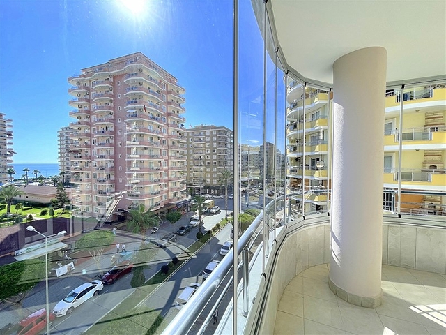 Видовая квартира 2+1 в Махмутларе