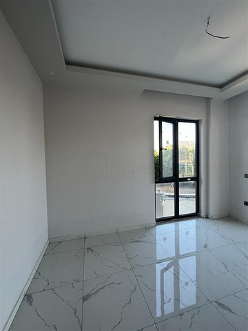 Просторный дуплекс 2+1 в районе Оба