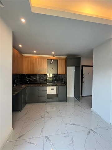 Просторный дуплекс 2+1 в районе Оба