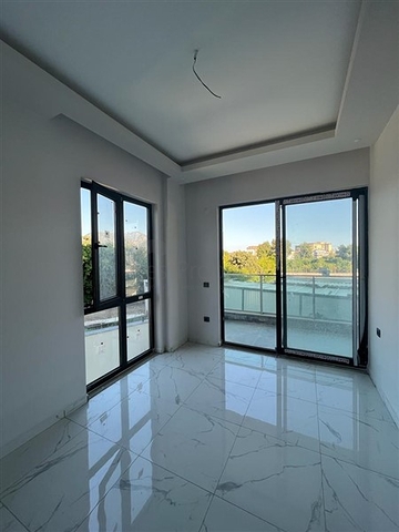 Просторный дуплекс 2+1 в районе Оба