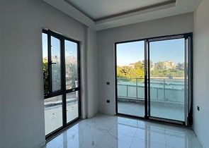 Просторный дуплекс 2+1 в районе Оба