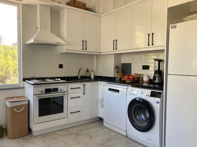 Меблированная квартира 1+1 в новом комплексе Авсаллара